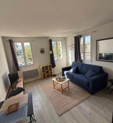 Dives-sur-Mer Apartamento | Studio au cœur du village d'arts