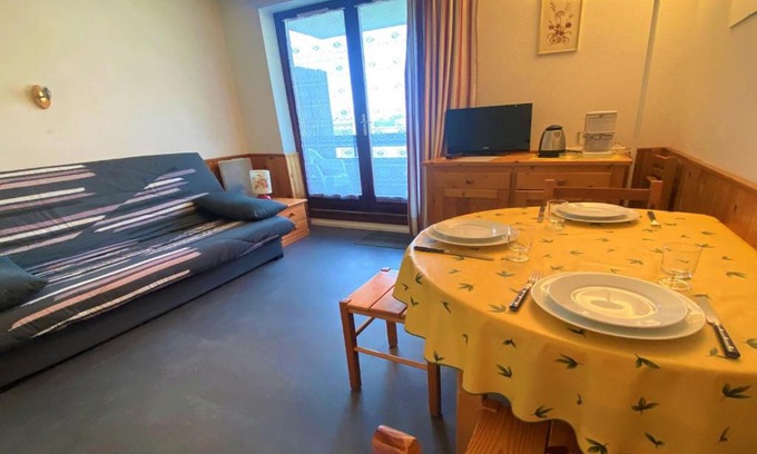 Samoens Apartamento | Studio au Coeur du Village avec Balcon, Parking et Proximité Commerces - FR-1-624-57