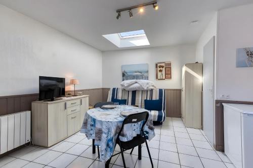 Bourcefranc-le-Chapus Apartamento | Studio au pied de l'île d'Oléron