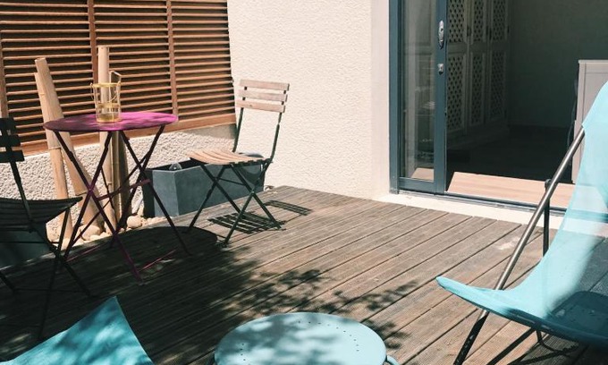 Eyragues Apartamento | studio avec exterieur