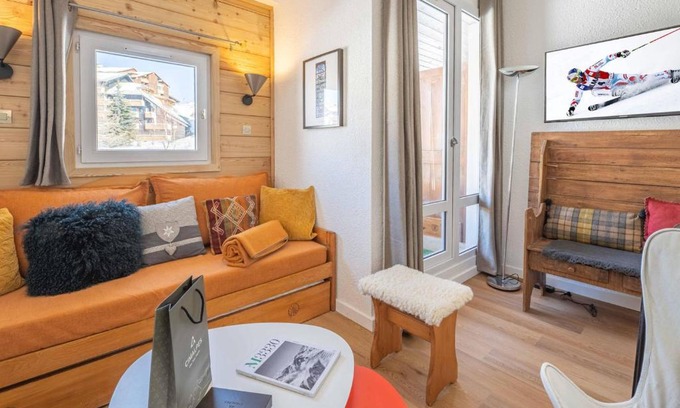 Eclose-Ouest Apartamento | Studio avec mezzanine, retour skis aux pieds, proche remontée mécanique - FR-1-645-28
