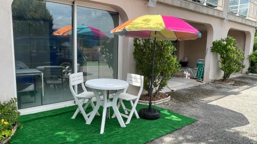 Belley Apartamento | Studio avec vue