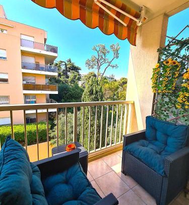 Fabron Apartamento | STUDIO BALCON CALME AVEC PARKING 5mn de la MER