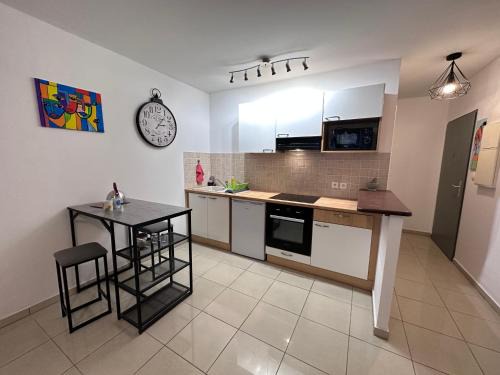 Saint-Denis Apartamento | Studio Bellepierre
