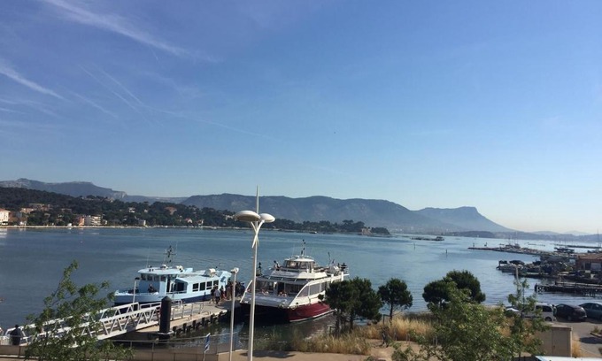 Les Sablettes Apartamento | Studio Bord de Mer et VUE sur MER WIFI OFFERT