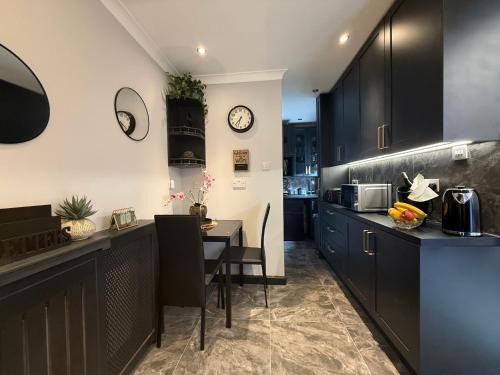 West Bridgford Casa | Studio C - Newly renovated private 1 bed studio near Trent Bridge Cricket Ground and National Water Sports Centre