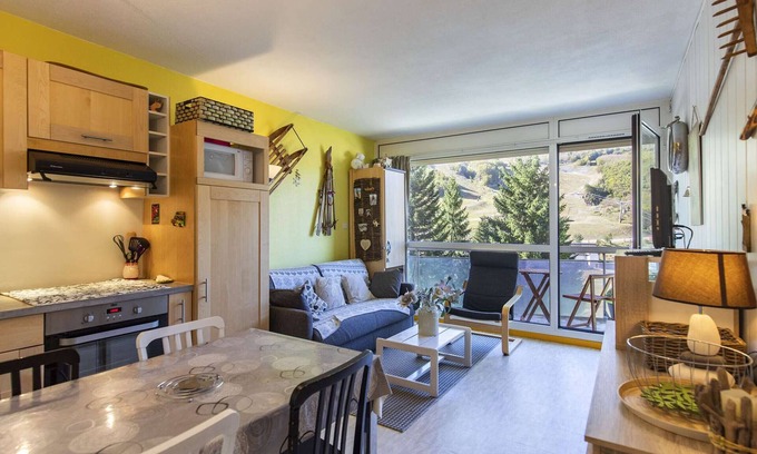 Eaux-Bonnes Apartamento | Estudio cabina para 6 personas, cerca de pistas, balcón, admite mascotas, parking