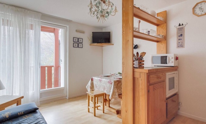 Esquieze-Sere Apartamento | Estudio para 6 pers con balcón, parking y wifi - Esquièze-Sère