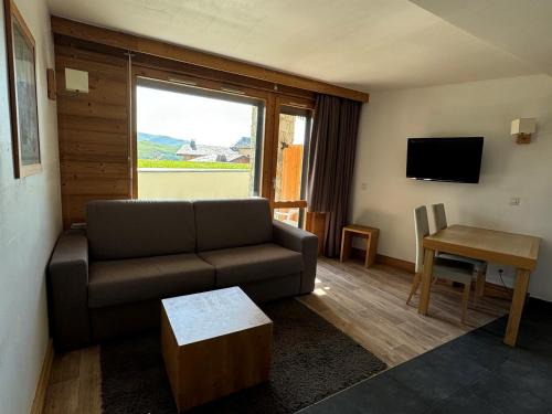 Belle Plagne Apartamento | Studio cabine avec balcon, piscine, spa, animaux admis, accès direct pistes - Belle Plagne - FR-1-181-2825