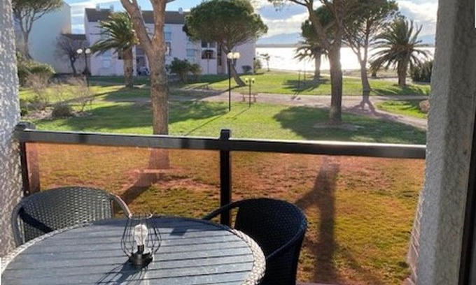 Le Barcares Apartamento | Studio Cabine à Le Barcarès, 4 couchages, terrasse, parking, piscine et activités sportives - FR-1-195-23