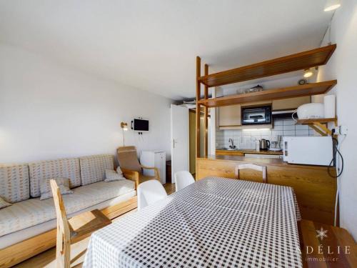 La Rosiere Apartamento | Studio cabine 6 pers, centre station, balcon, lave-vaisselle - FR-1-398-500