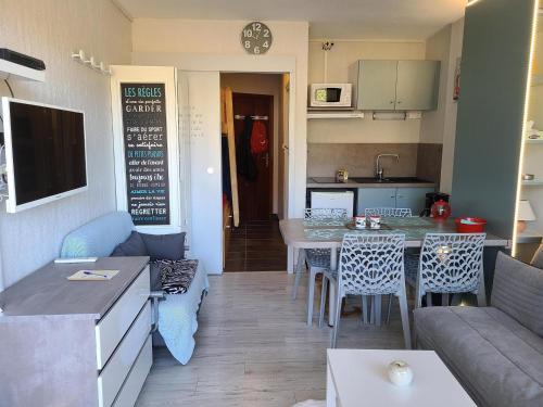 Villard-de-Lans Apartamento | Studio cabine au pied des pistes – 4 pers, balcon - FR-1-689-150