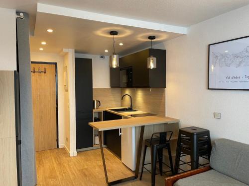 Val Claret Apartamento | Studio cabine au pied des pistes avec balcon – Tignes Val Claret - FR-1-502-564