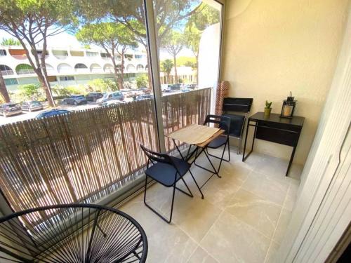 La Grande-Motte Apartamento | Studio Cabine Centre-Ville, Parking & Animaux Acceptés - FR-1-307-274