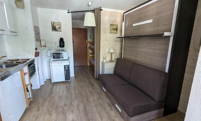 Valloire Apartamento | Studio cabine pour 3 personnes avec balcon Ouest, au centre de Valloire, proche commerces et ski - FR-1-263-461