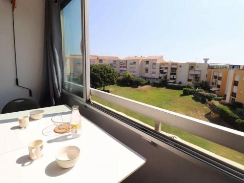 Le Grau-Du-Roi Apartamento | Studio cabine rénové climatisé proche plage pour 4 pers - FR-1-307-206