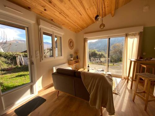 Ouzous Casa | Studio Calme et Cosy - 'Les 7 Sources'
