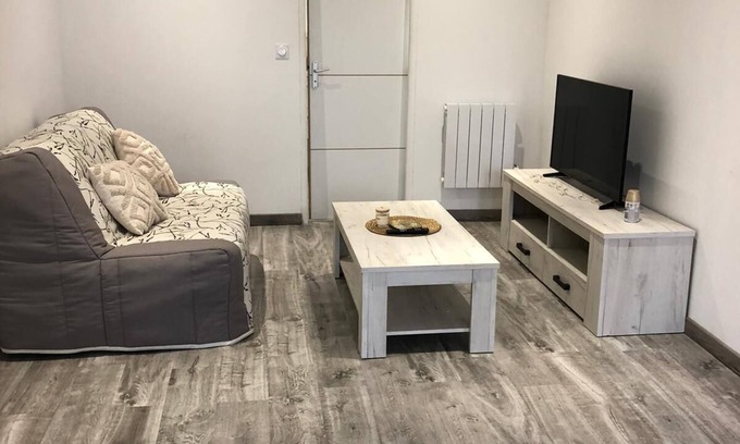 Montceau-les-Mines Apartamento | Studio Centre Ville