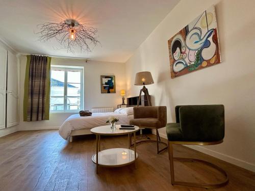 Mortagne-au-Perche Apartamento | Studio centre-ville entièrement rénové