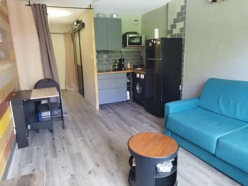 Isola Apartamento | studio centre station