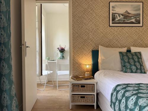 Excideuil Apartamento | Studio Charmant au Coeur d'Excideuil - Animaux Bienvenus - FR-1-839-6