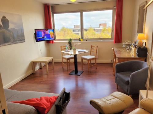 Chamalieres Apartamento | Studio "Chez Alain" avec garage sécurisé et clim