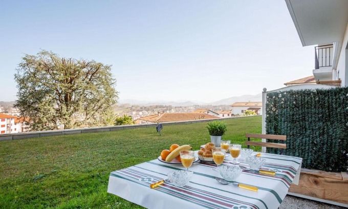 Ciboure Apartamento | Studio Chori Kanta by Interhome