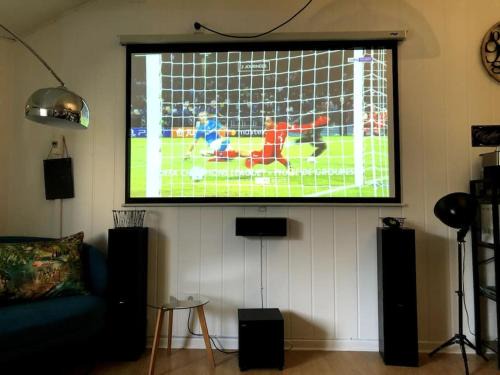 Ales Apartamento | Studio cinéma