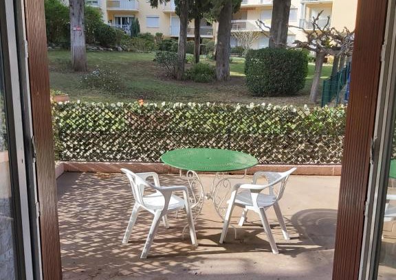 Amelie-les-Bains-Palalda Apartamento | Studio, terrasse 25m2 et garage