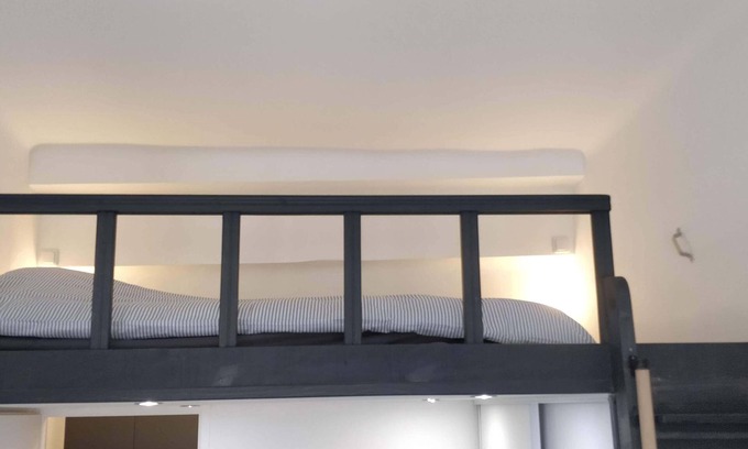Malpasse Apartamento | Studio Climatisé Équipé à 5 min du Metro