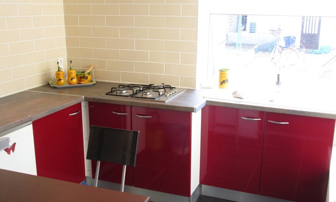 Le Muy Apartamento | STUDIO climatisé 4 personnes + terrasse 15 m2 + piscine + pétanque