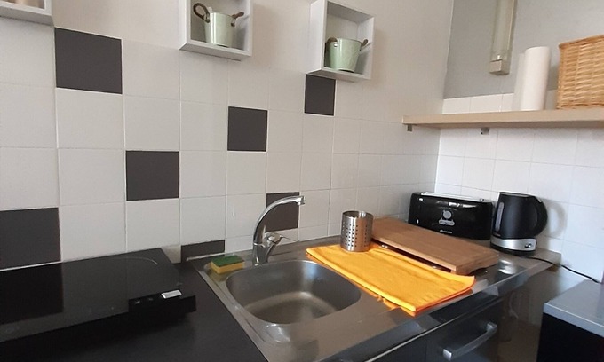 La Canourgue Apartamento | Studio Coeur de Ville Dans un des Plus Beaux Villages de France