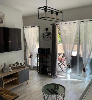 Saint-Augustin Apartamento | Studio coin nuit terrasse parking Clim