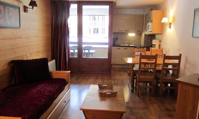 Brides-les-Bains Apartamento | Studio Confort 4 Pers. avec Balcon, Parking et Wi-Fi - Brides-les-Bains - FR-1-512-89
