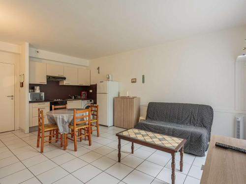 Cambo-les-Bains Apartamento | Studio confortable avec jardin et parking à Cambo-les-Bains - FR-1-4-703