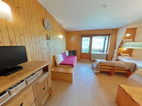 Le Grand-Bornand Apartamento | Studio confortable avec balcon près des pistes - FR-1-241-116