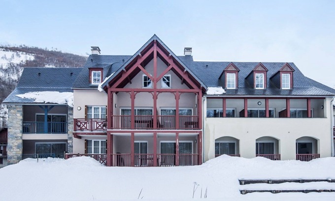 Peyragudes Apartamento | Studio Confortable avec Kitchenette Equipée Proche à 2 Stations de Ski!