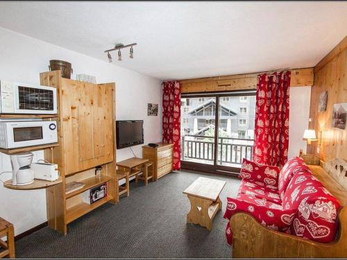 Val-d'Isere Apartamento | Studio Confortable avec Balcon, Centre de Val d'Isère, Proche Pistes - FR-1-518-126