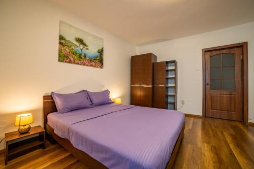Tractorul Apartamento | Studio Coresi Mall