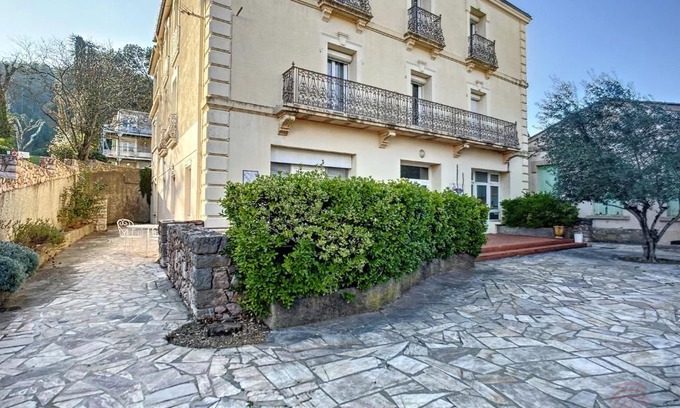 Lamalou-les-Bains Apartamento | Studio Cosy à Lamalou-les-Bains, Proche Centre et Thermes, Balcon, Wi-Fi, Animaux Bienvenus - FR-1-451-180