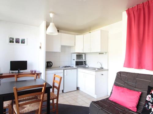Les Carroz-d'Araches Apartamento | Studio cosy avec cabine, centre station, proche pistes et commerces - FR-1-572-95
