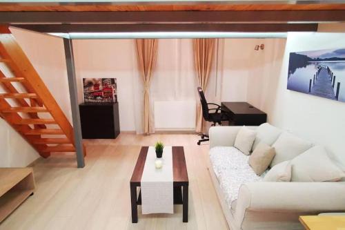 Les Avenieres-Veyrins-Thuellin Apartamento | Studio cosy avec mezzanine & parking 2min Walibi