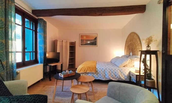 Meximieux Apartamento | Studio cosy Chez Ré