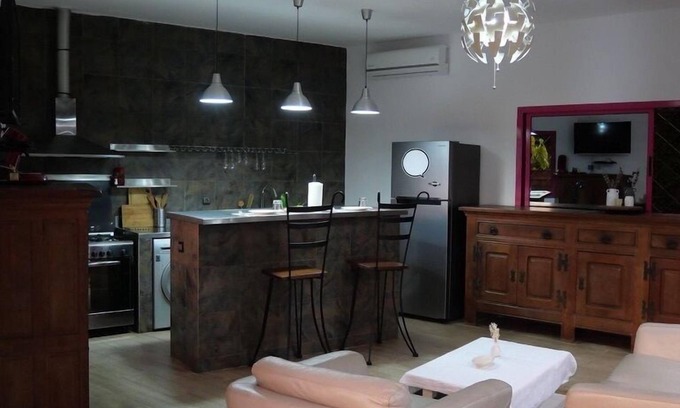 Komo-Mondah Apartamento | Studio cosy en résidence
