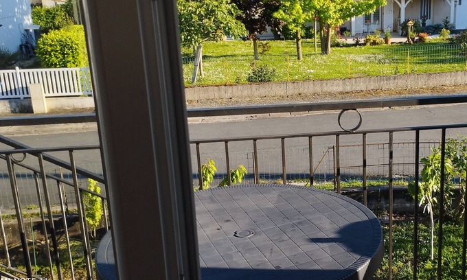 Bias Apartamento | Studio Dans une Maisonà 1km5 du Centre. Au Calme . Animaux Acceptés