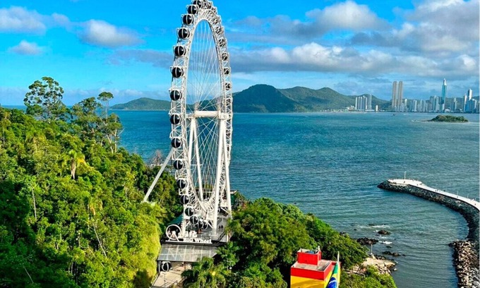 Pioneiros Apartamento | Studio de frente para o mar em Balneário Camboriú