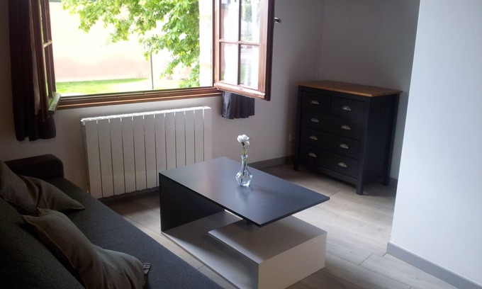Lavaur Apartamento | Studio de la Tour des rondes - comfortable, central location