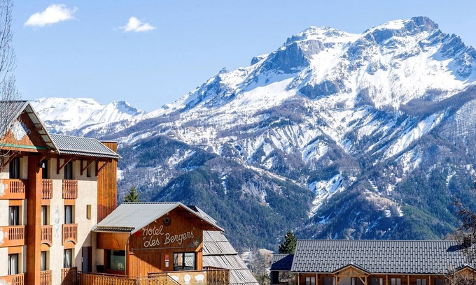 Pra Loup Apartamento | Studio de Montagne Cozy | 250m des Commerces + Remontée Mécanique!