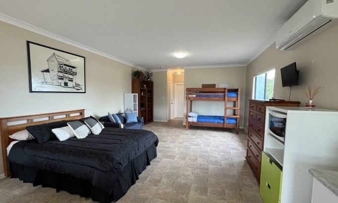 Cape Jervis Apartamento | studio Downstairs only - Sleeps upto 5 people - Upstairs is a private residence