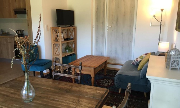 Peyrat-le-Chateau Apartamento | Studio du centre UnisVers